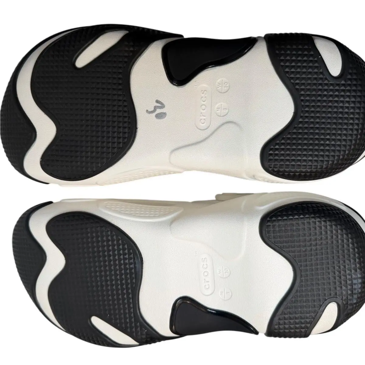 Crocs shoes - White 1