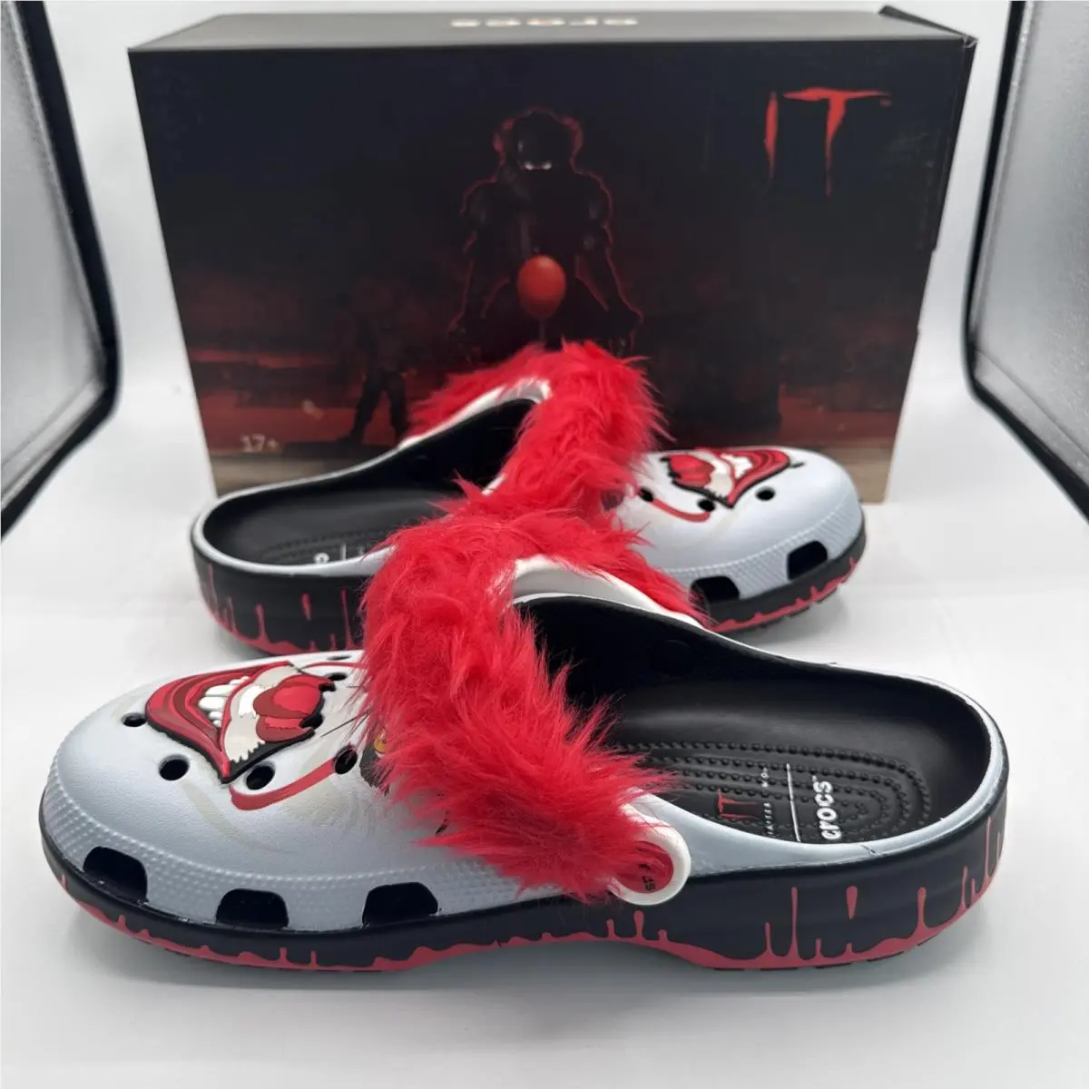 Crocs shoes - IT Chapter 2 - Chapter - Multicolor (UPC: 198445315237) 4