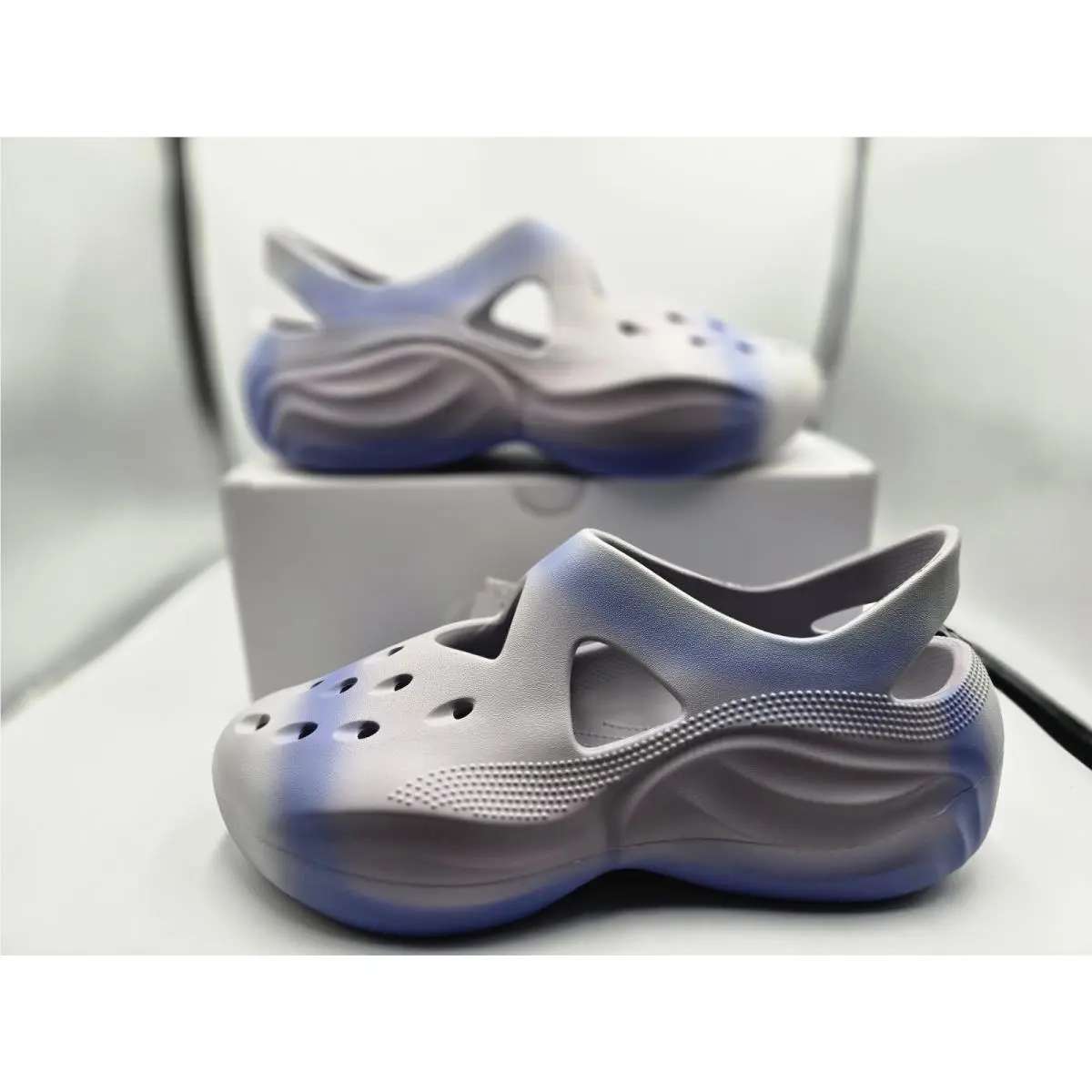 Crocs x Dingyun Zhang Diffuser Clog Ombre Graphic Men`s Size 10 Slides