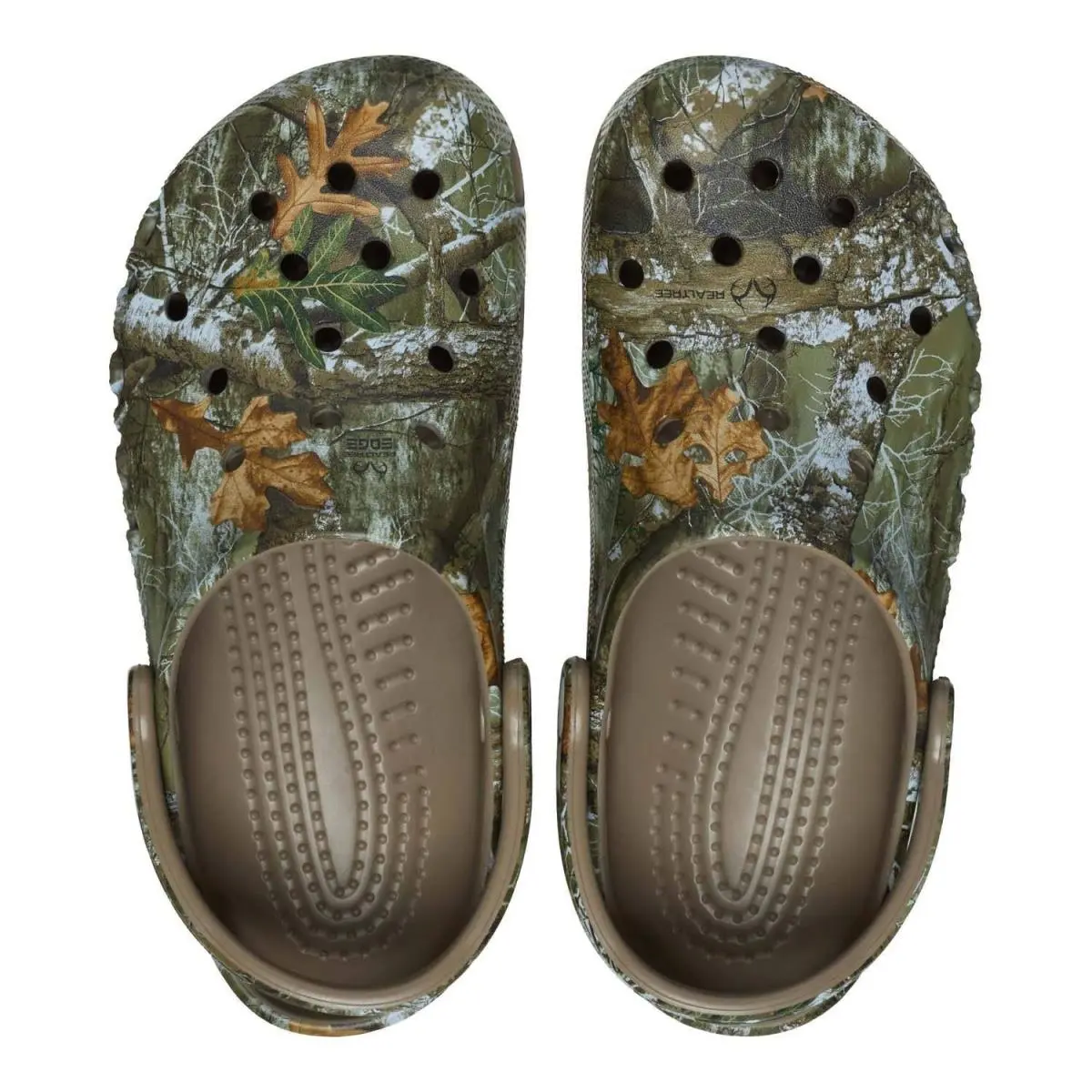 Realtree Edge Baya Men`s Clogs by Crocs