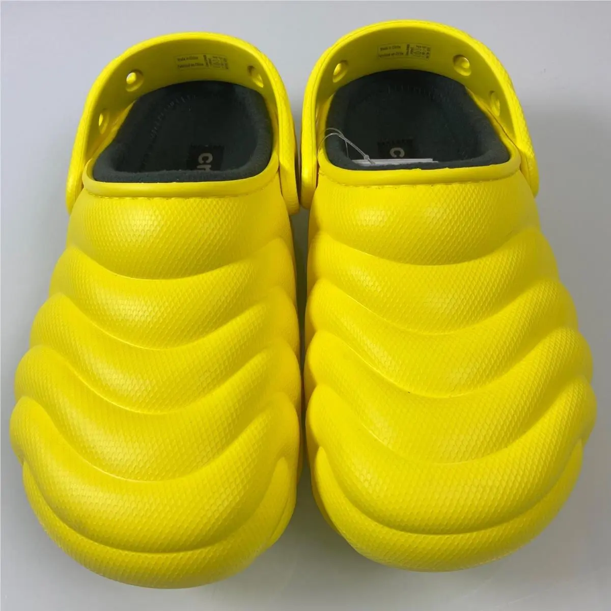 Crocs M5 W7 Classic Lined Overpuff Clog Yellow Fleece Lined Comfort Shoes Nwob