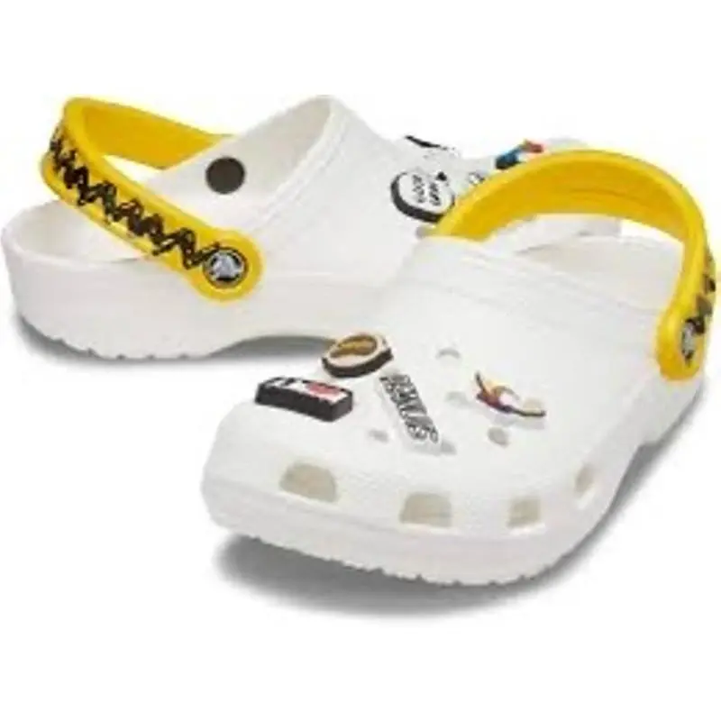 Crocs Classic Peanuts Charm Clogs – Unisex – Men’s 7 / Women’s 9