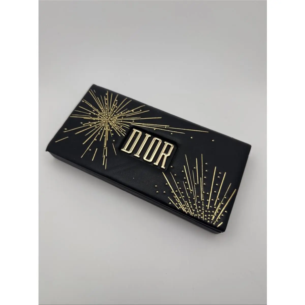 Dior Holiday Couture Palette Color Shine Essentials For Face Eyes Lips