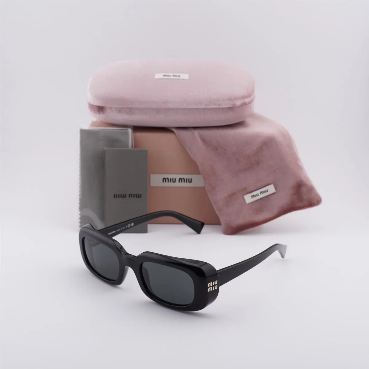 MUB13S 16K08Z Black/dark Grey 52-22-140 Sunglasses by Miu Miu