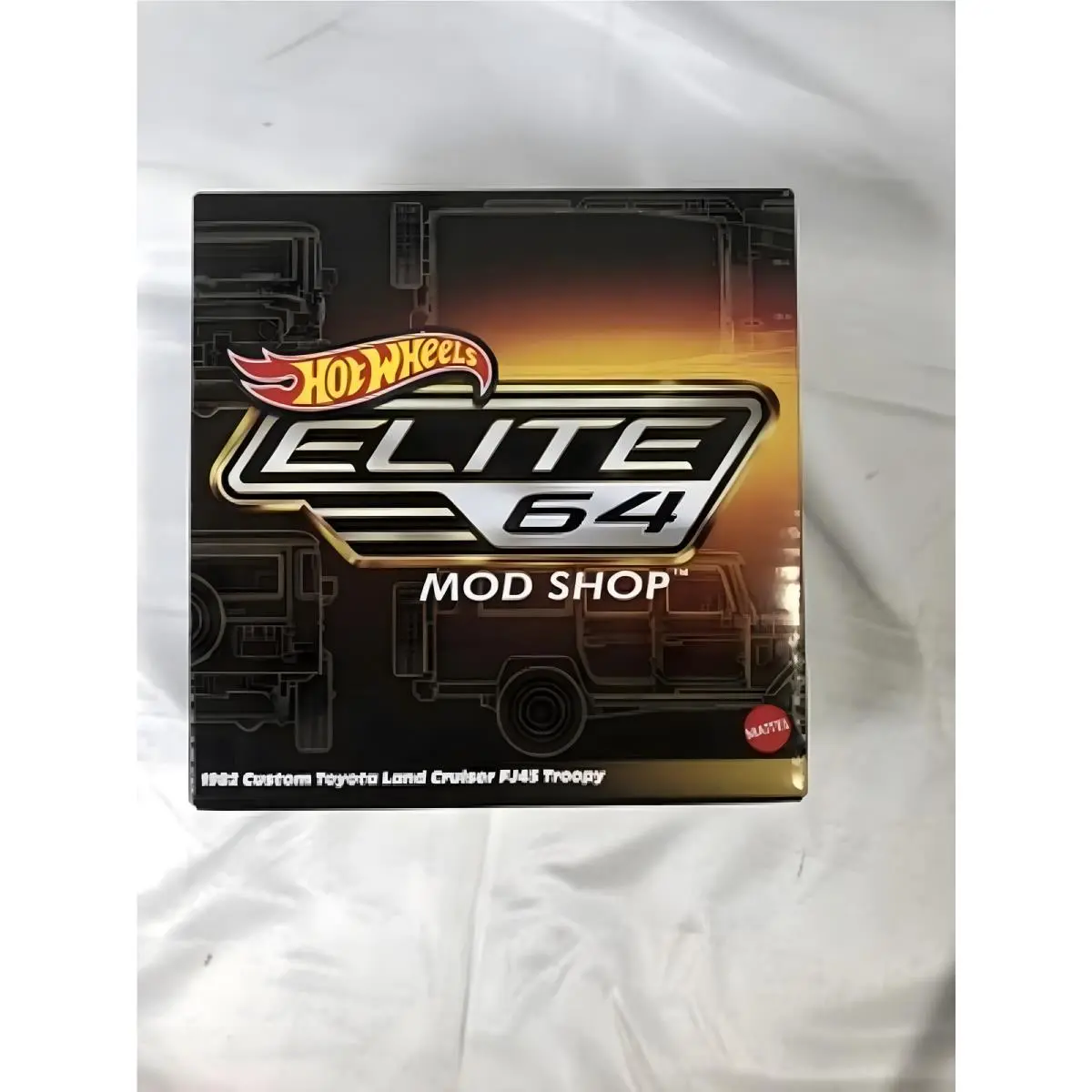 Hot Wheels Elite 64 1982 Toyota Land Cruiser FJ45 Mod Shop