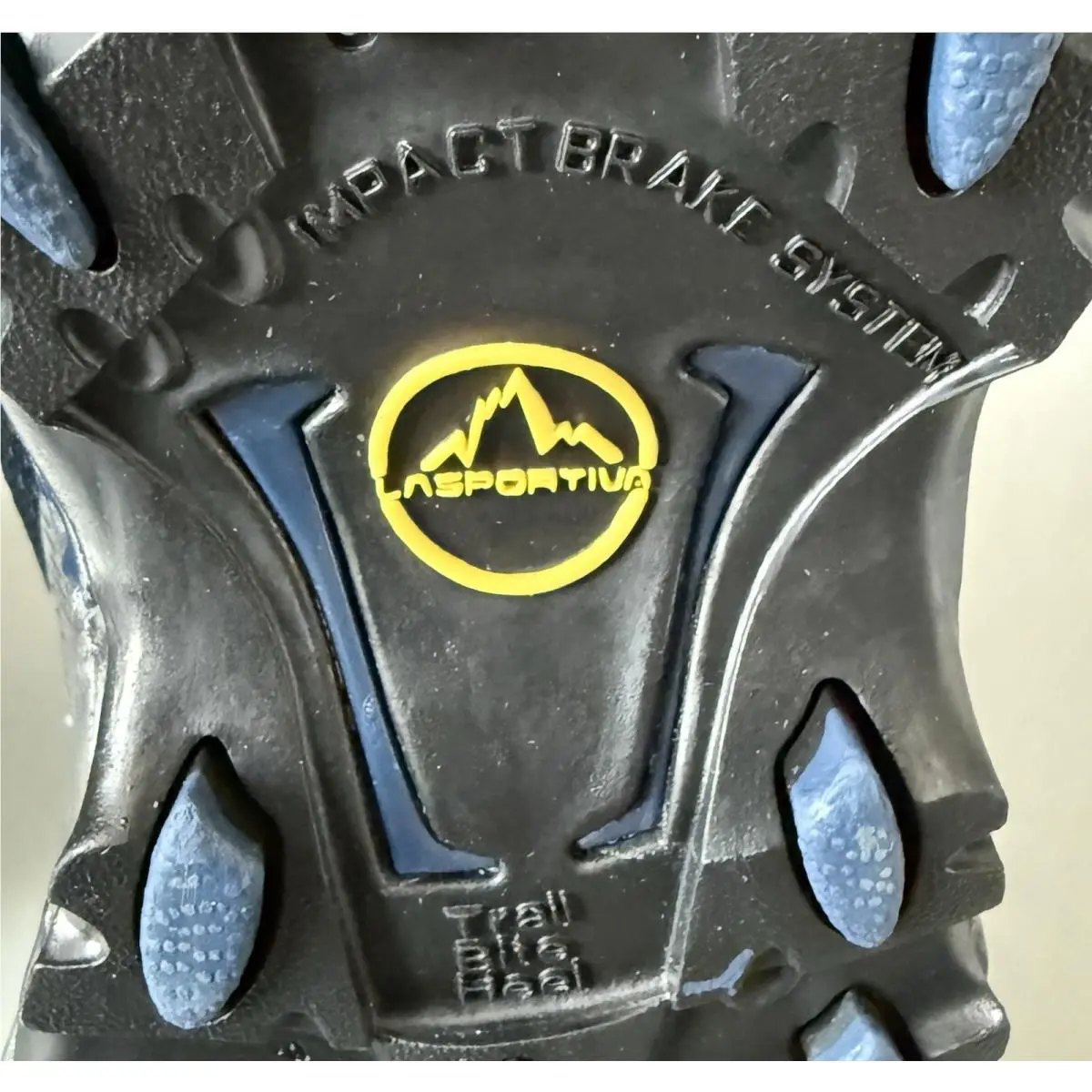 Lasportiva shoes - La Sportiva Wildcat - Wildcat - Carbon Opal Blue (UPC: 0801216532503) 6