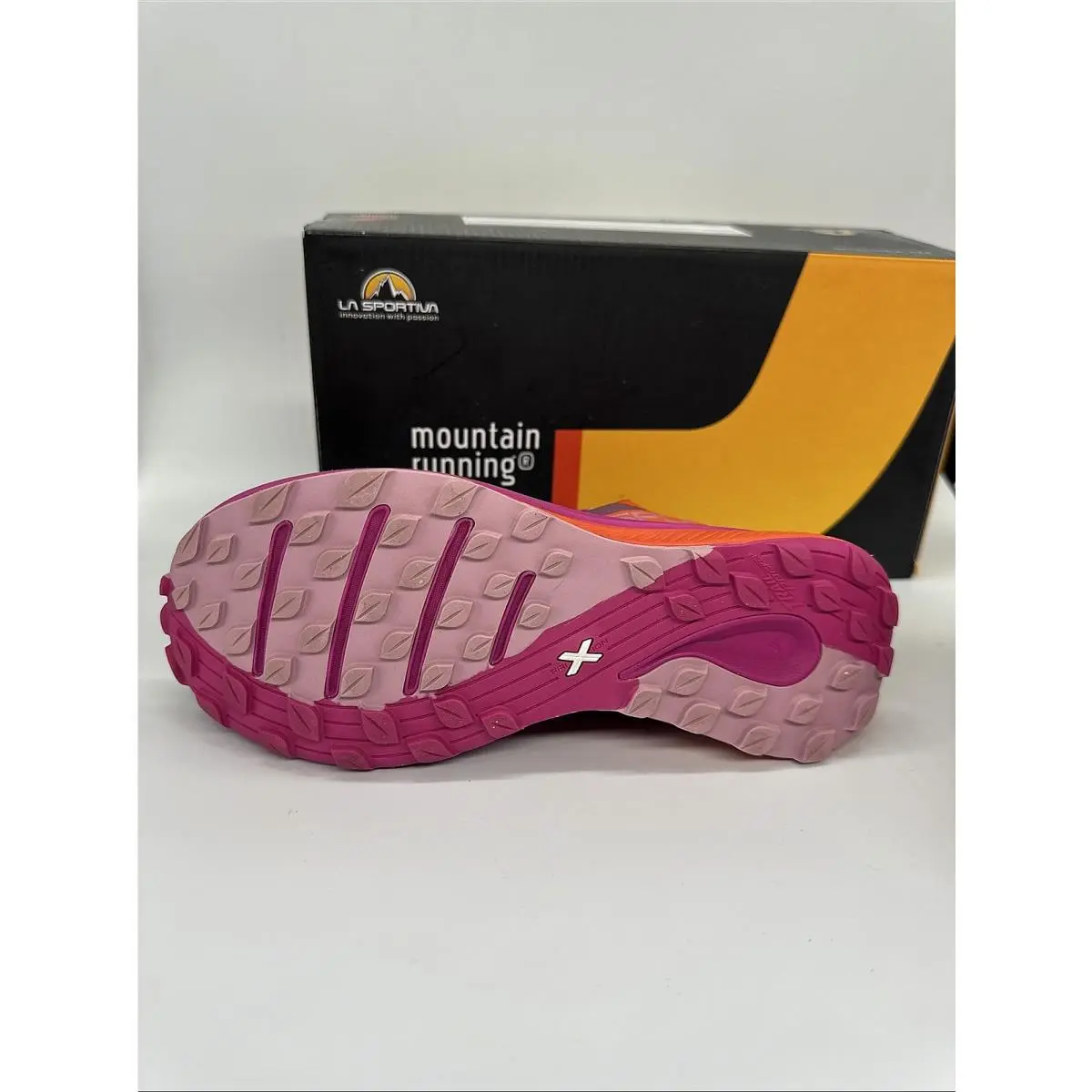 Lasportiva shoes - La Sportiva Mountain - Mountain - Orange, Pink 1