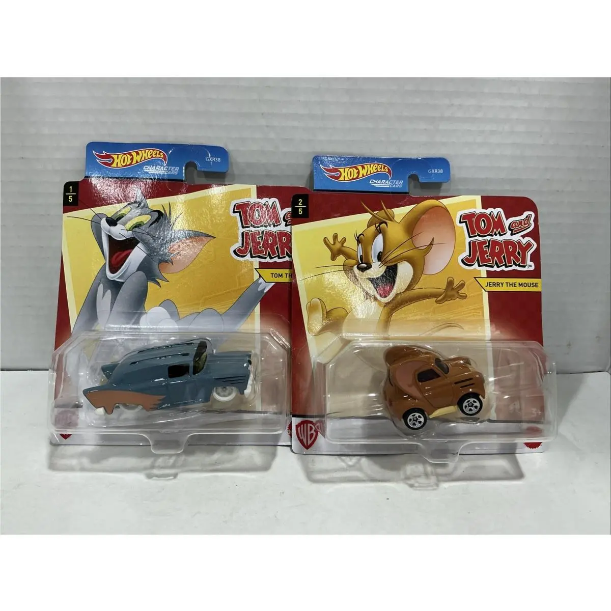 Tom and Jerry Hot Wheels Character Cars Tom The Cat Jerry The Mouse