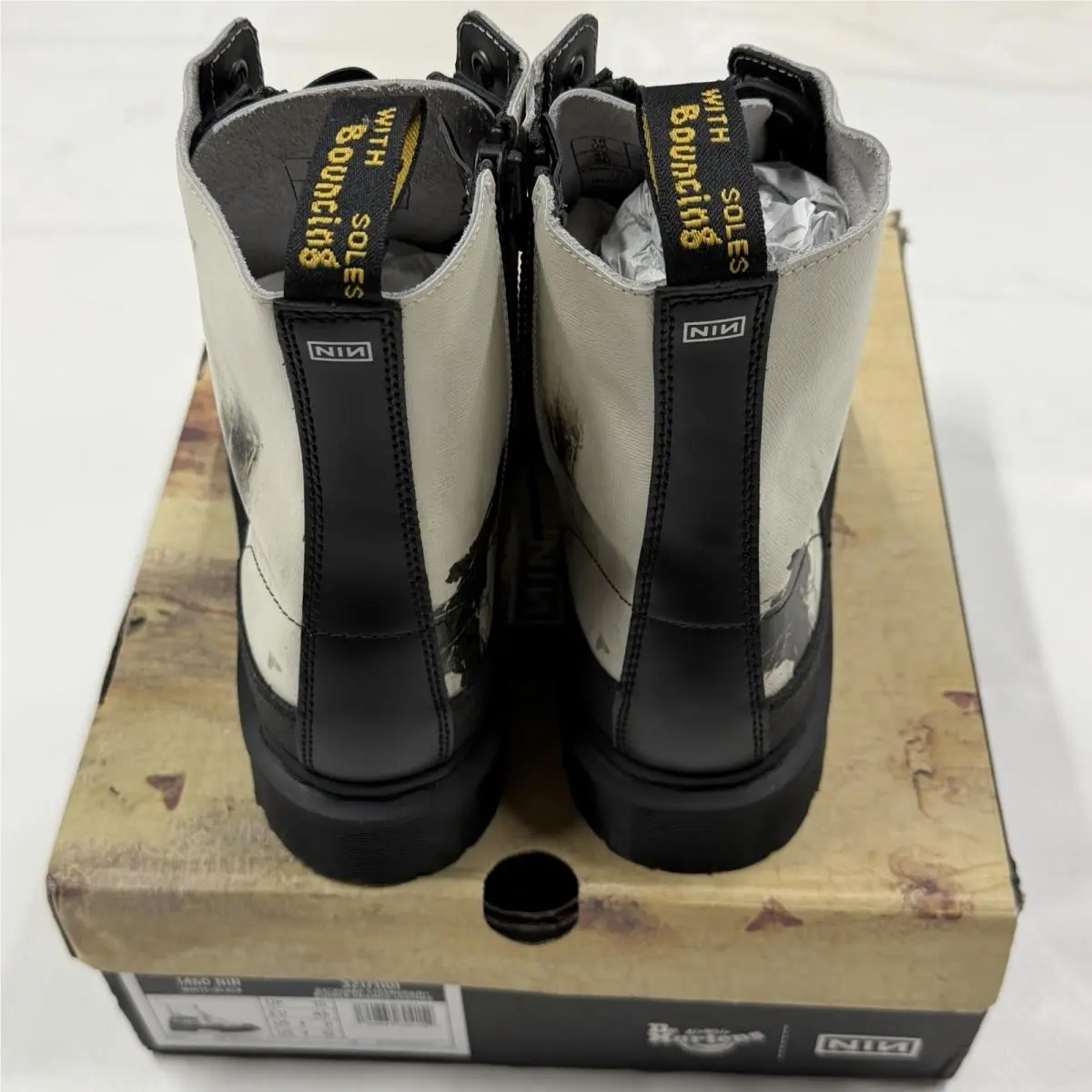 Dr. Martens shoes - Nine 1460 - Nine - Black 10