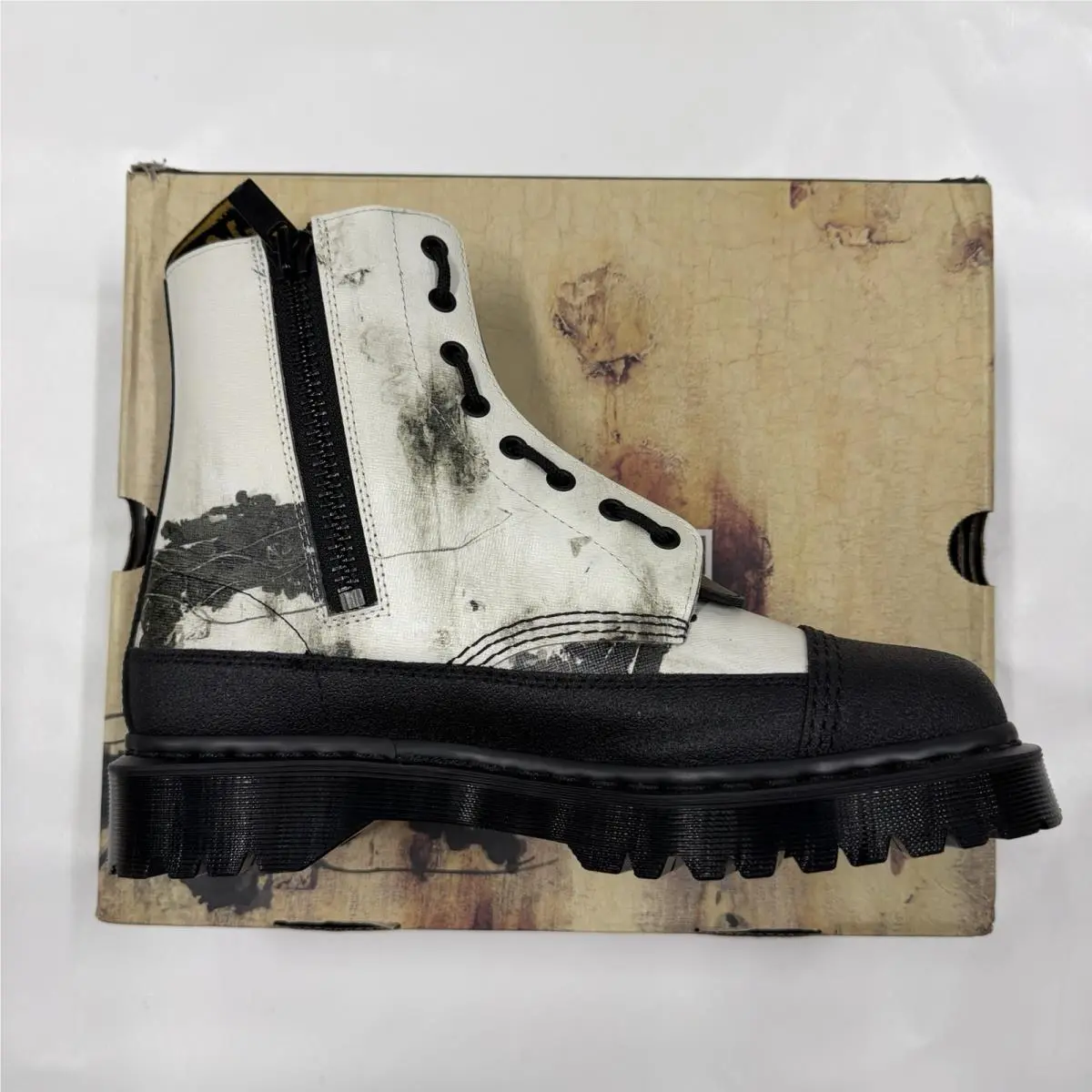Dr. Martens shoes - Nine 1460 - Nine - Black 4
