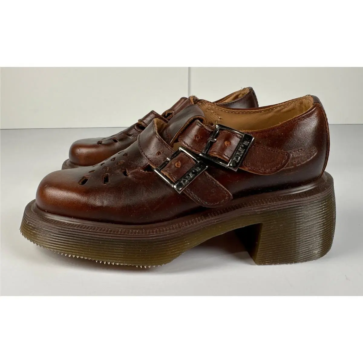 Dr. Martens shoes - Brown 2