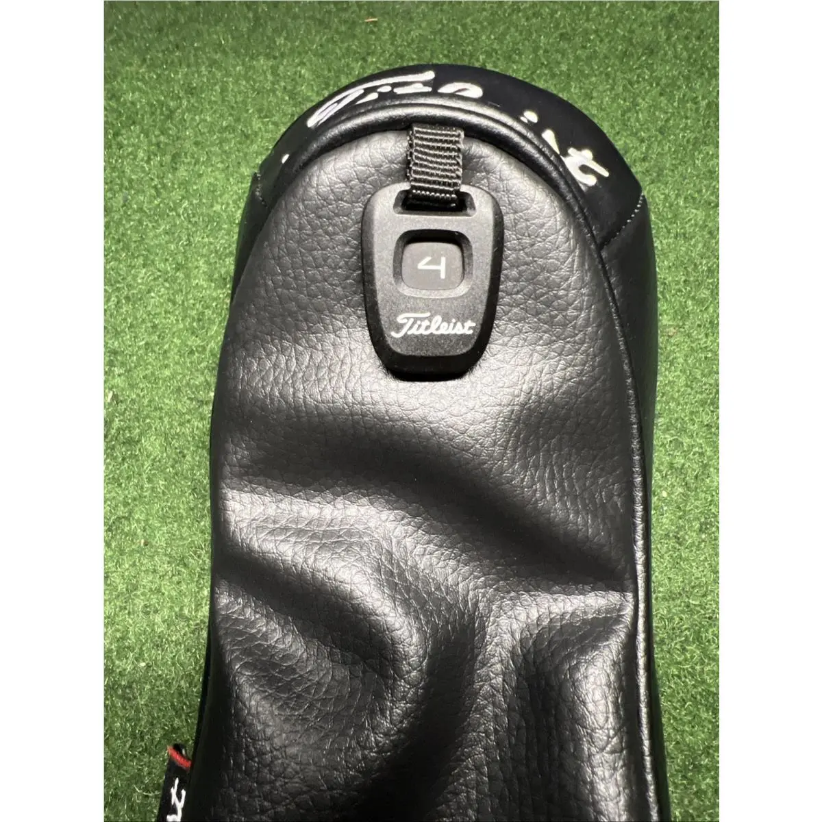 Titleist  - GT2 (UPC: 0196665716735) 16
