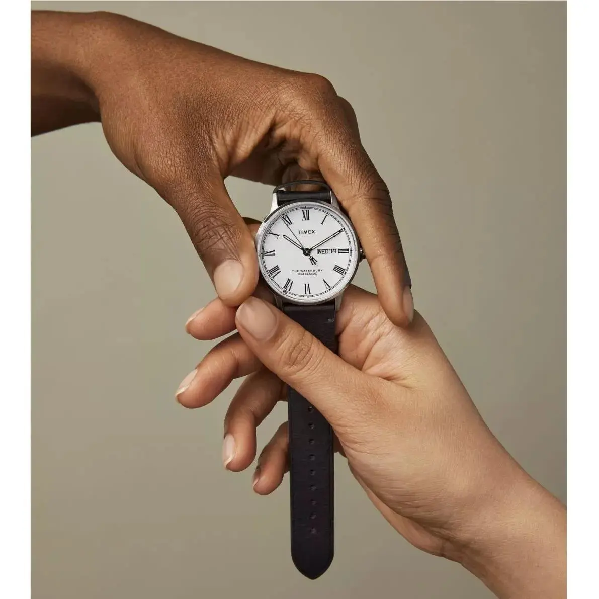 Timex Waterbury Men`s White Dial Roman Day-date Leather Watch TW2W15000