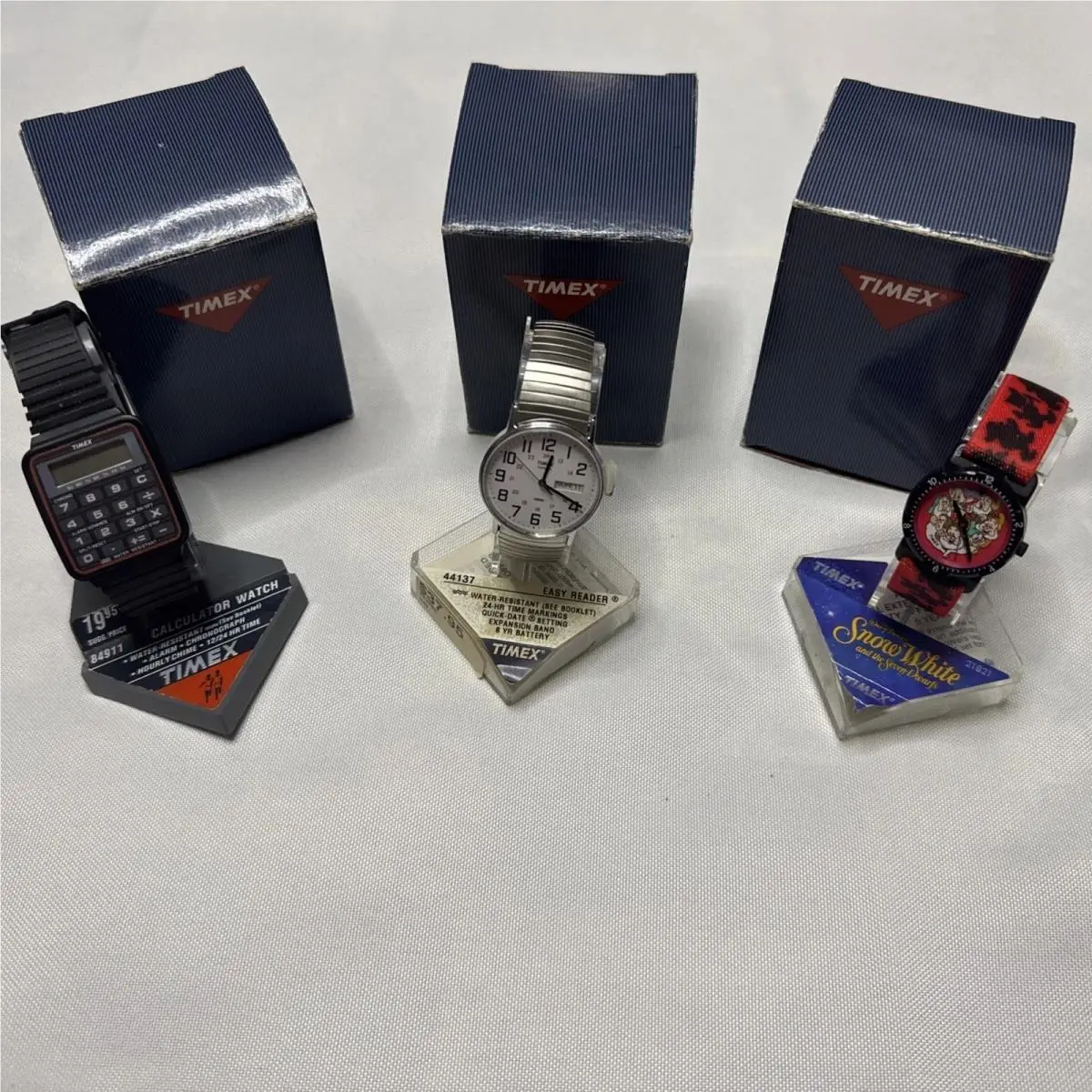 Vtg  Lot Watches Calculator 84911 - Easy Reader 44137 - 7 Dwarfs 21821 Cib by Timex