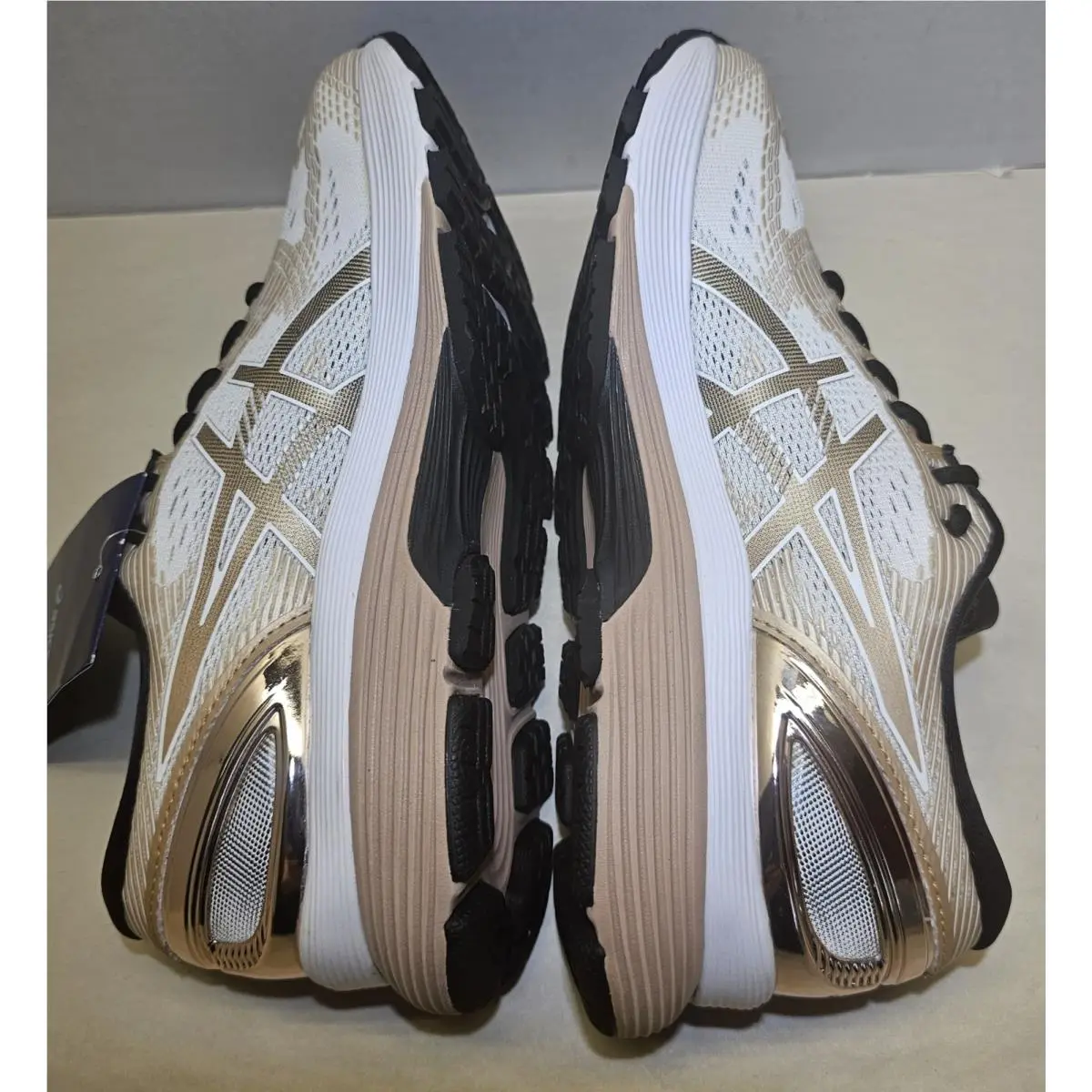 Asics shoes - ASICS GEL-NIMBUS 21 PLATINUM - PLATINUM - 1012A608-100 - White/Frosted Almond/Black 18