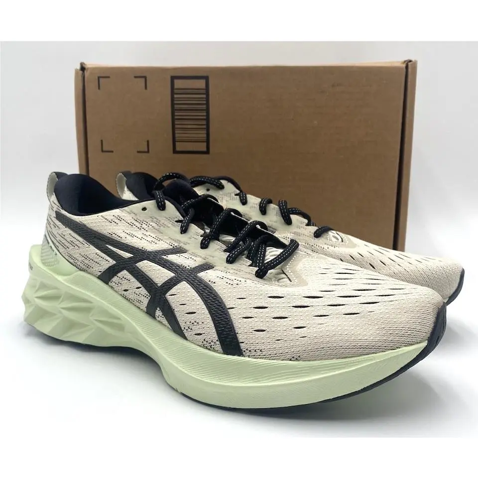 Asics Novablast 2 Men`s Road-running Shoe White/green US Size 11.5