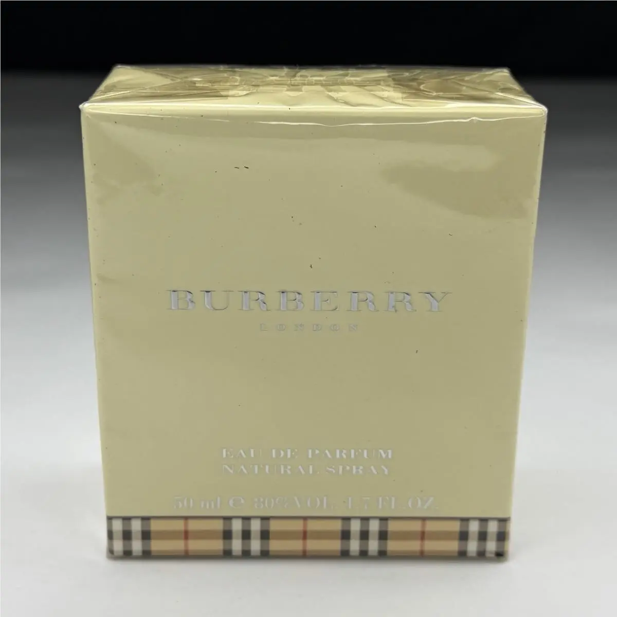 London 1.7oz Women`s Eau De Parfum France by Burberry