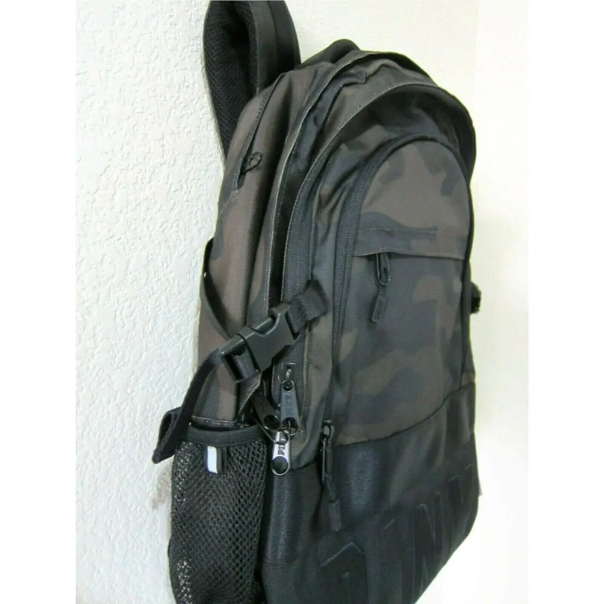 Victoria's Secret  bag  collegiate - Camo green black patch back to school full size, Exterior: see description 11