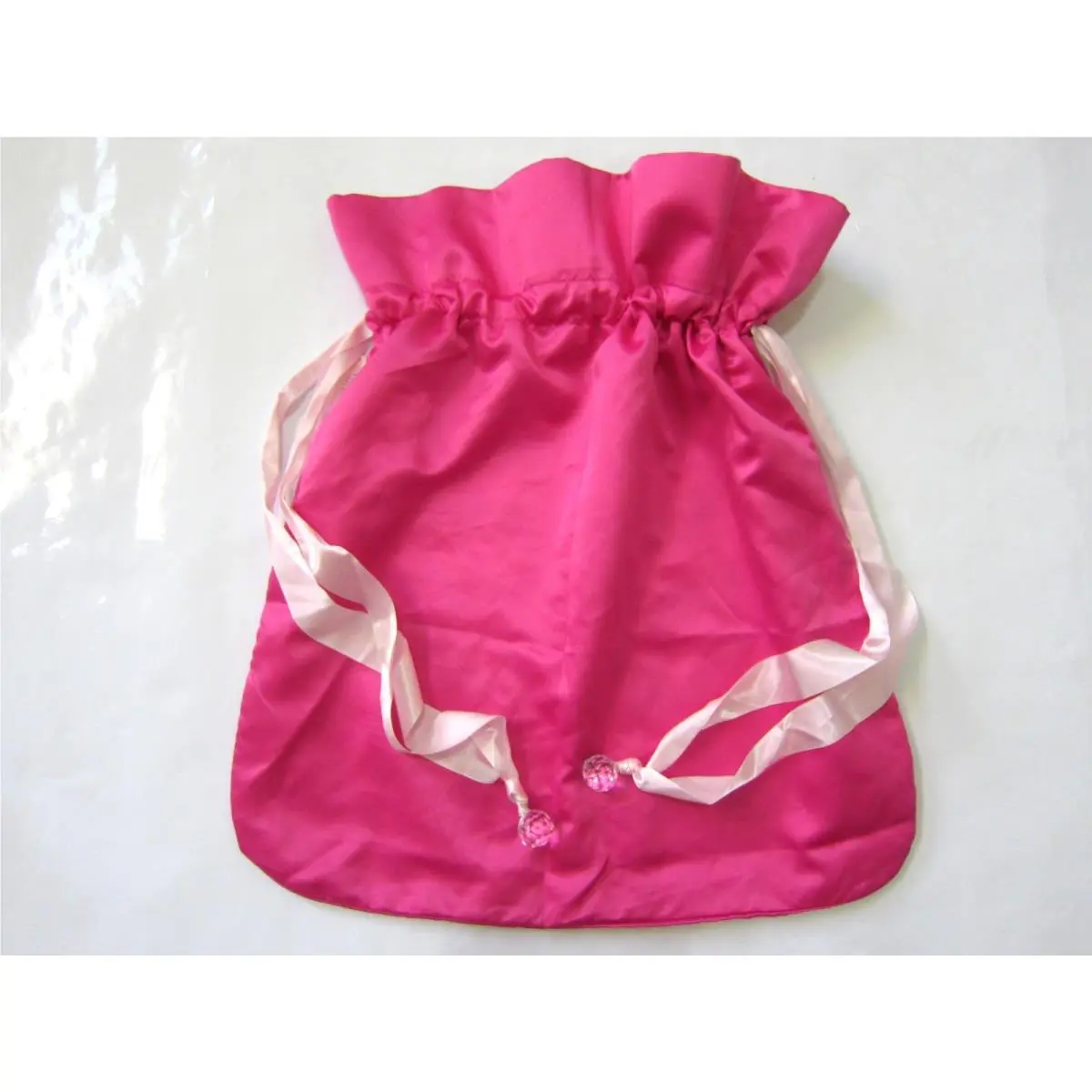 Victoria's Secret  bag   - s: Red, Raspberry Hot Pink silver stone vintage silky, Exterior: Red +Pink, Lining: Pink 23