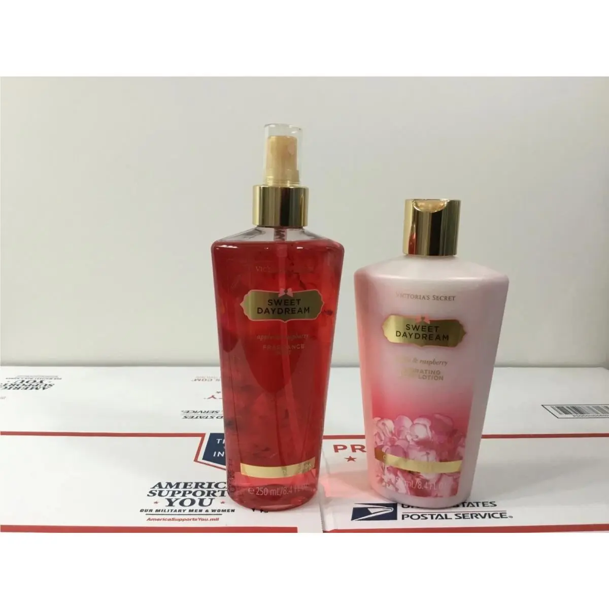 2PC Victoria`s Secret Sweet Daydream Body Mist Body Lotion Set Vintage by Victoria's Secret