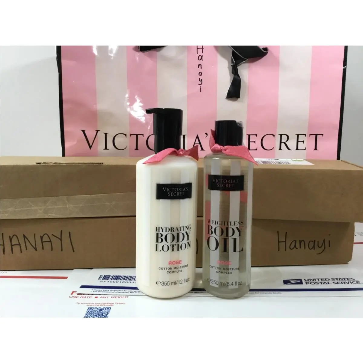 Victoria`s Secret Rose Cotton Moisture Complex Body Lotion and Body Oil Set