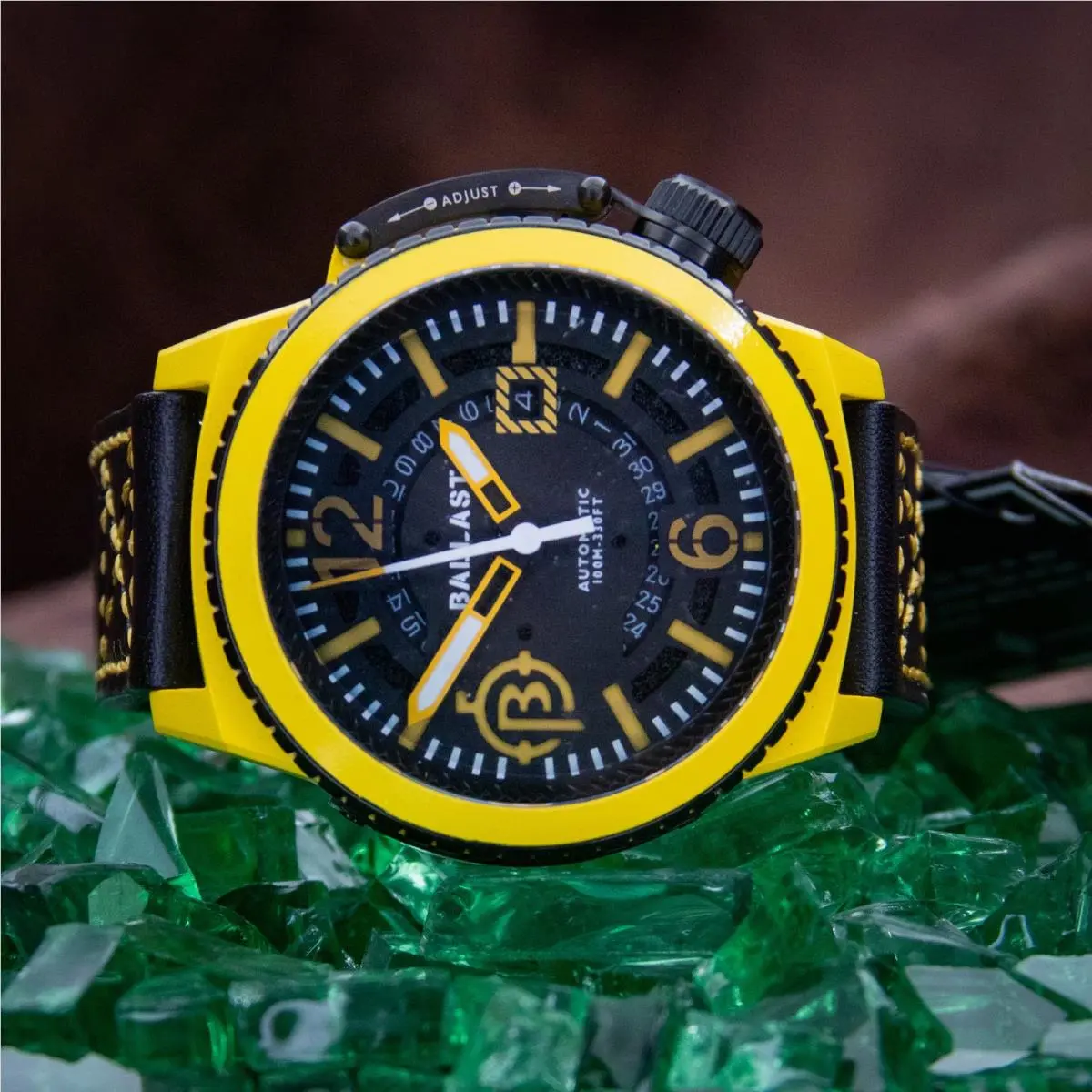 ast Trafalgar BL-3133-0D Automatic Dive Watch Black Dial Yellow Bezel by Ball