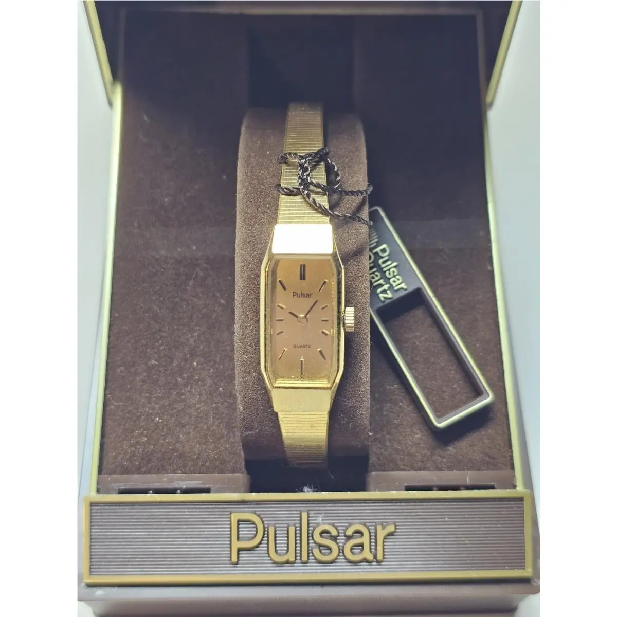 Gold Tone Ladies Rectangle Quartz Analogue Wristwatch Thin Metal Band by Pulsar