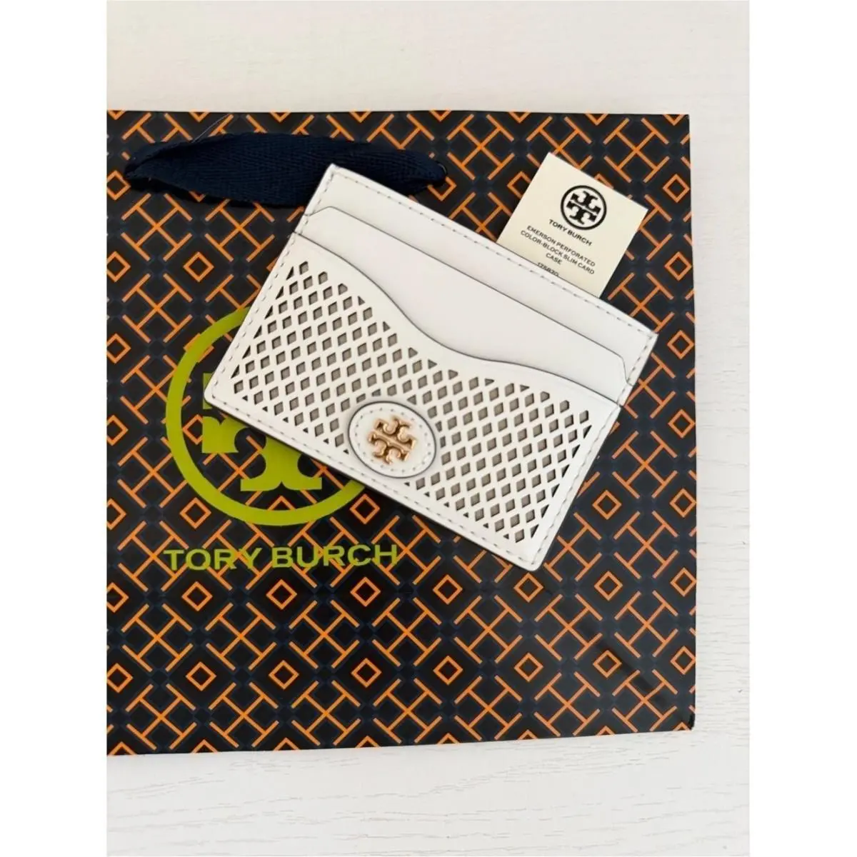 Emerson Perforated Color Block Slim Card Case Wallet 175870 White Gld by Tory Burch