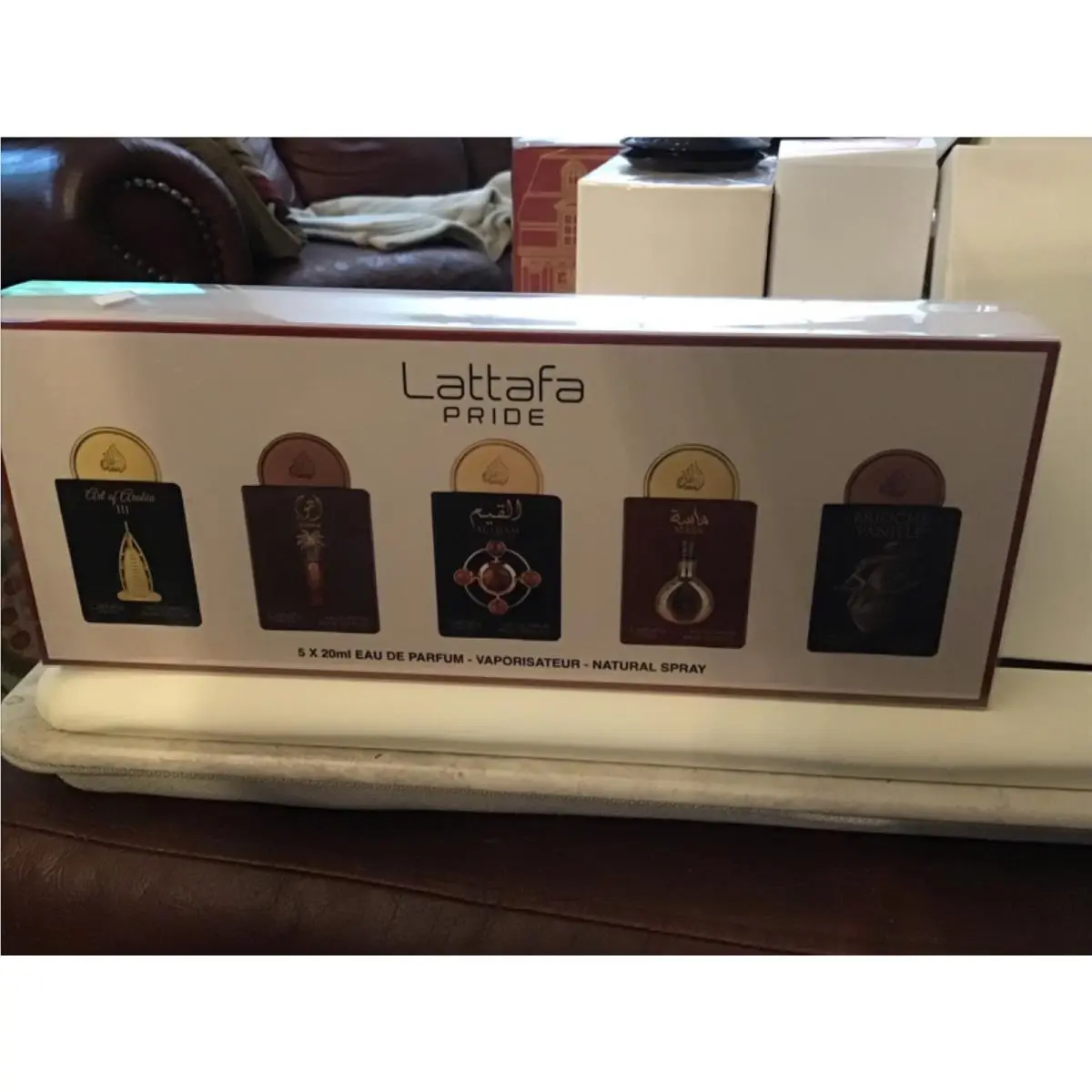 Luxury  Pride Gift Set Box 04 5x20ml Travel Spray Set by Lattafa