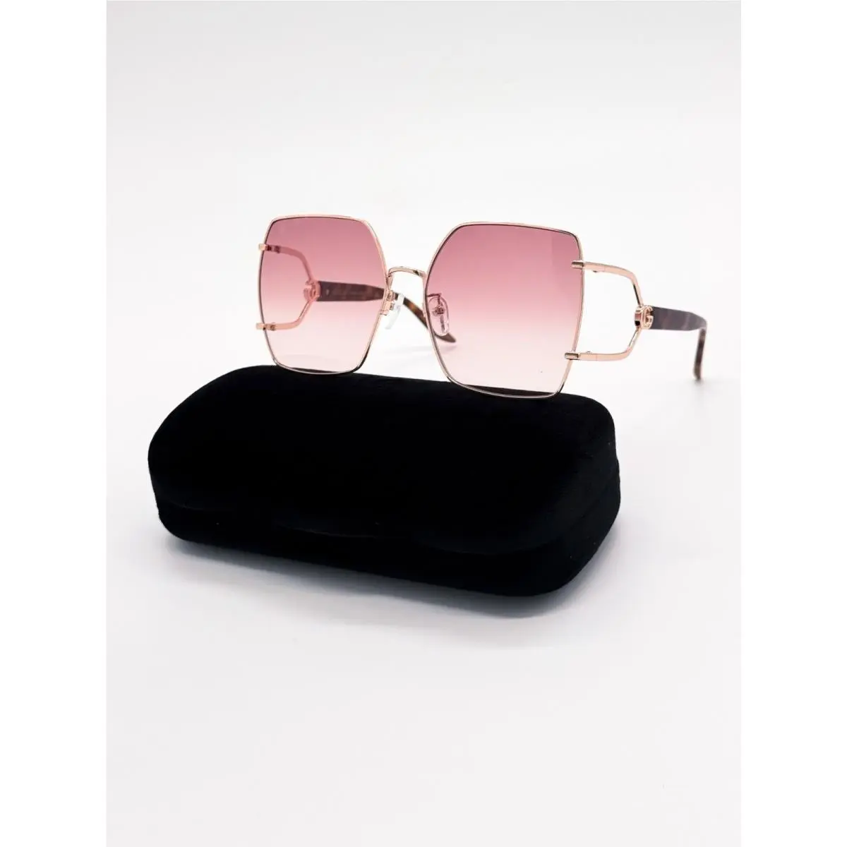 Sunglasses GG1564SA 004 Gold/pink Oversized Women  Eyewear by Gucci
