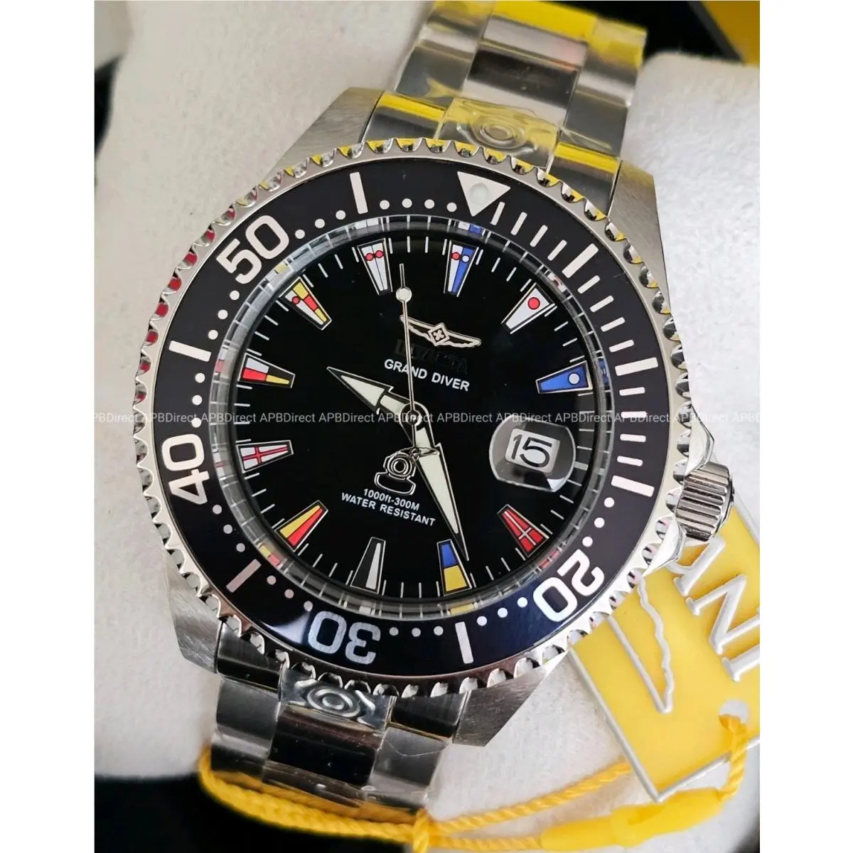 - Grand Diver - Nautical Flags - 300m Automatic Flame-fusion Mens Watch by Invicta