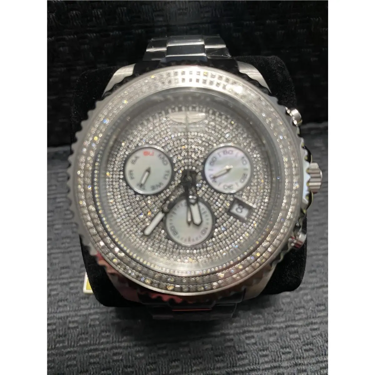 47mm Grand Diver W/1.94ctw Diamond Quartz Silver Tone Watch Model 30330 by Invicta