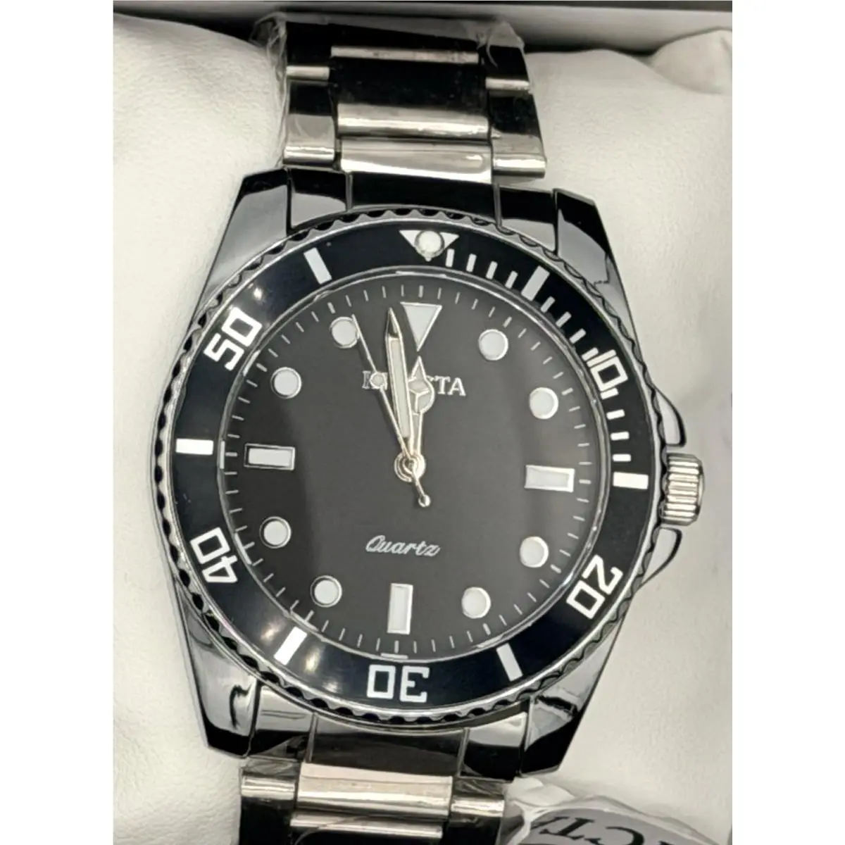 Pro Diver Vitreos Mens Watch 42mm Black Dial SS Band 69401 by Invicta