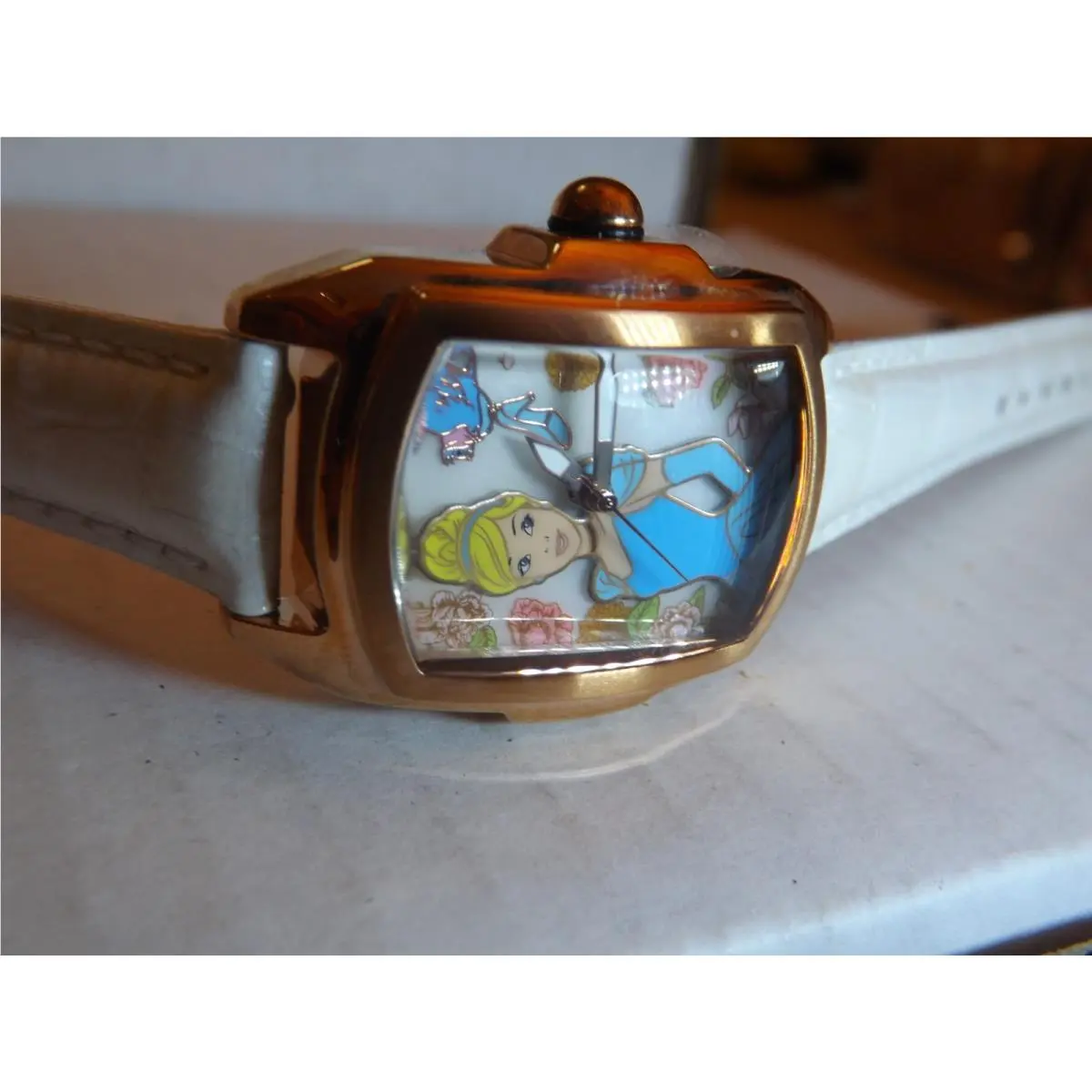 Disney Womens Cinderella Watch - Limited Ed -rose Gold-model 26022-New by Invicta