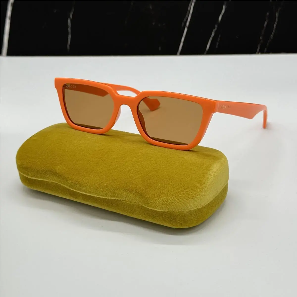 GG1539S 004  Cat Eye Women Sunglasses  Orange Eyewear by Gucci