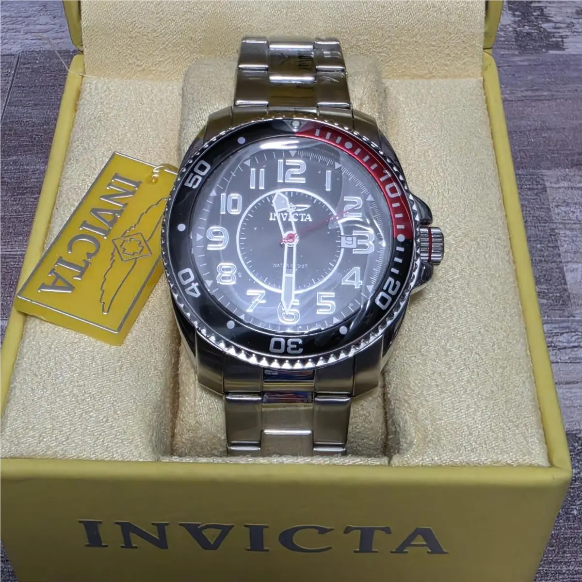 6008 Mens Pro Diver Abyss Watch Silver Stainless Steel Needs Battery by Invicta
