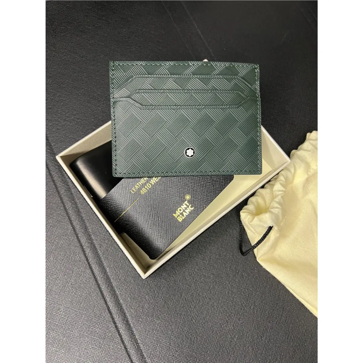 2026 Meisterstück 6CC British Green Leather Card Holder For Men Full Box by Montblanc