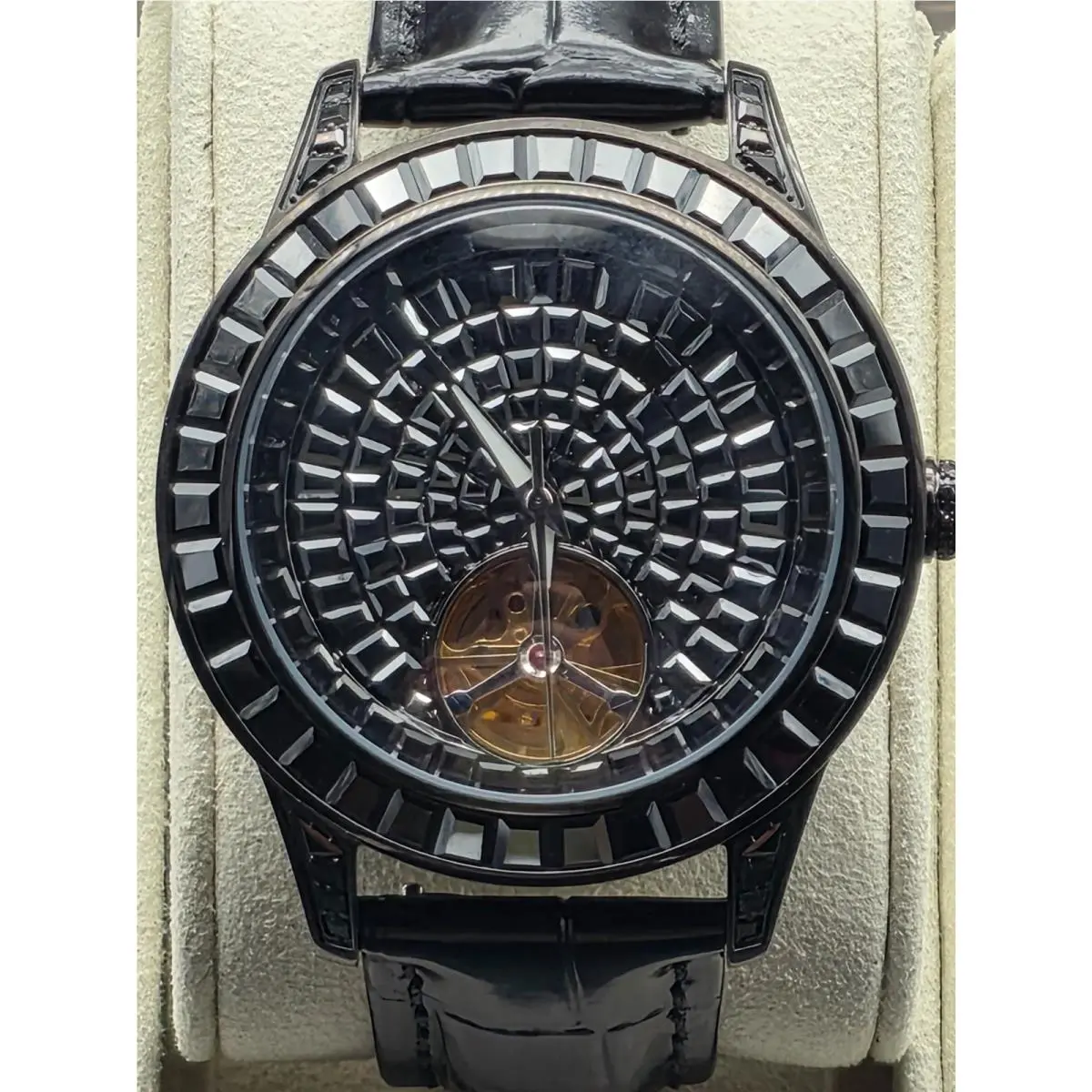 Invicta 42mm Automatic Crystal Dial Black Leather Strap Men Watch Montreprestige