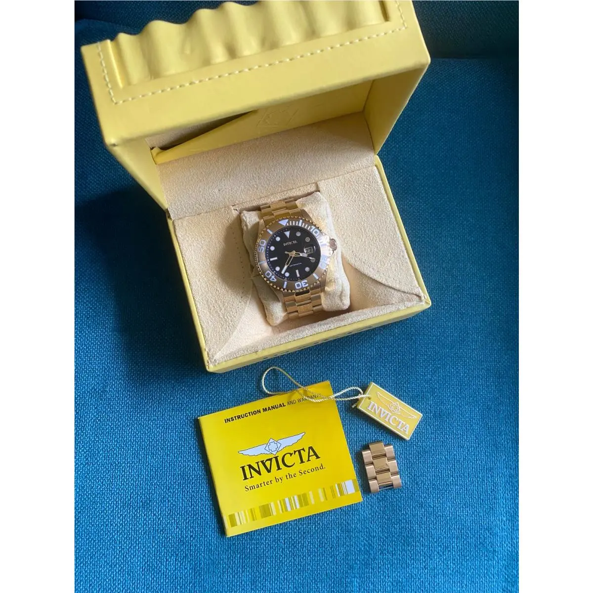 Pro Diver 27306 Automatic 47mm Gold Black Men`s Watch Box Links by Invicta