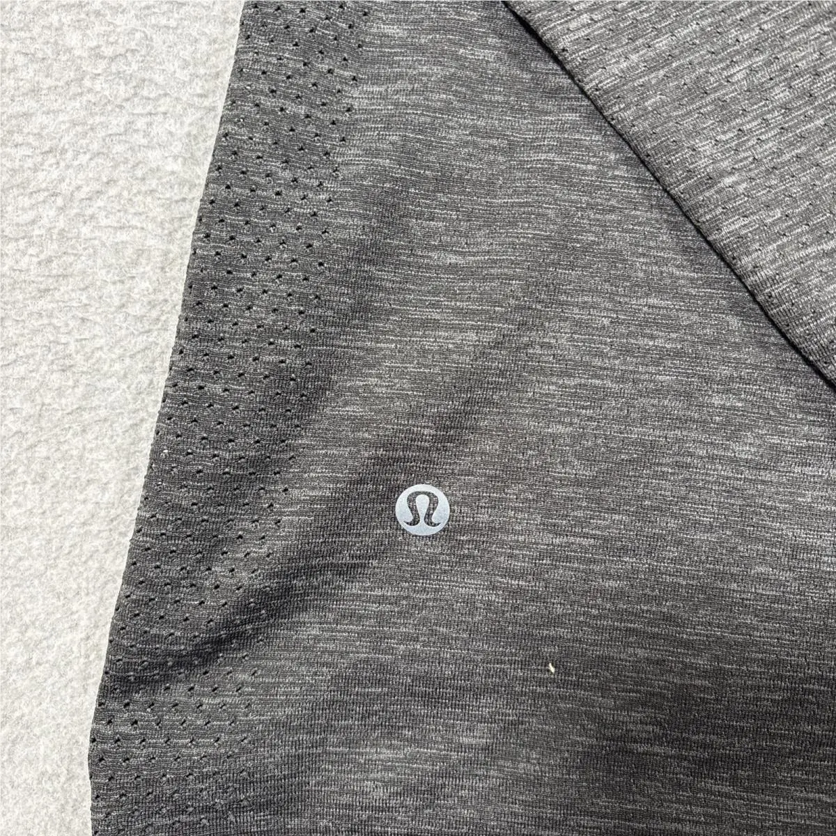 Lululemon clothing - Metal Vent Tech Half Zip - Black 5