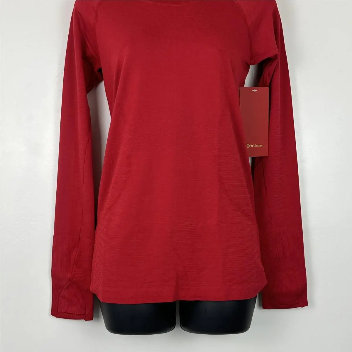 Lululemon clothing - Lululemon Swiftly - Swiftly - Red 1