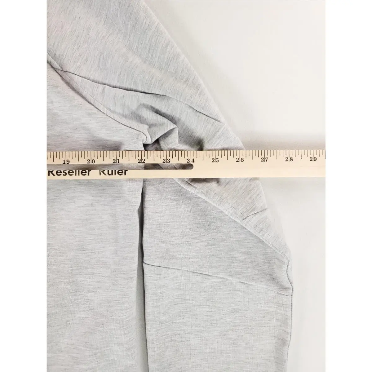 Lululemon clothing - White 9