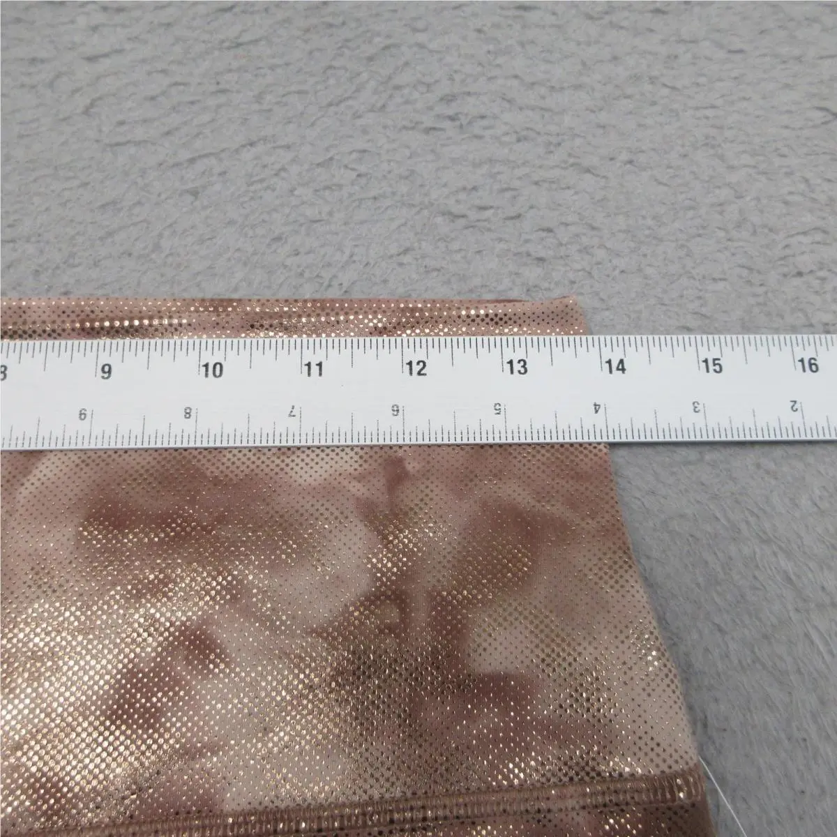 Lululemon clothing - Gold 12