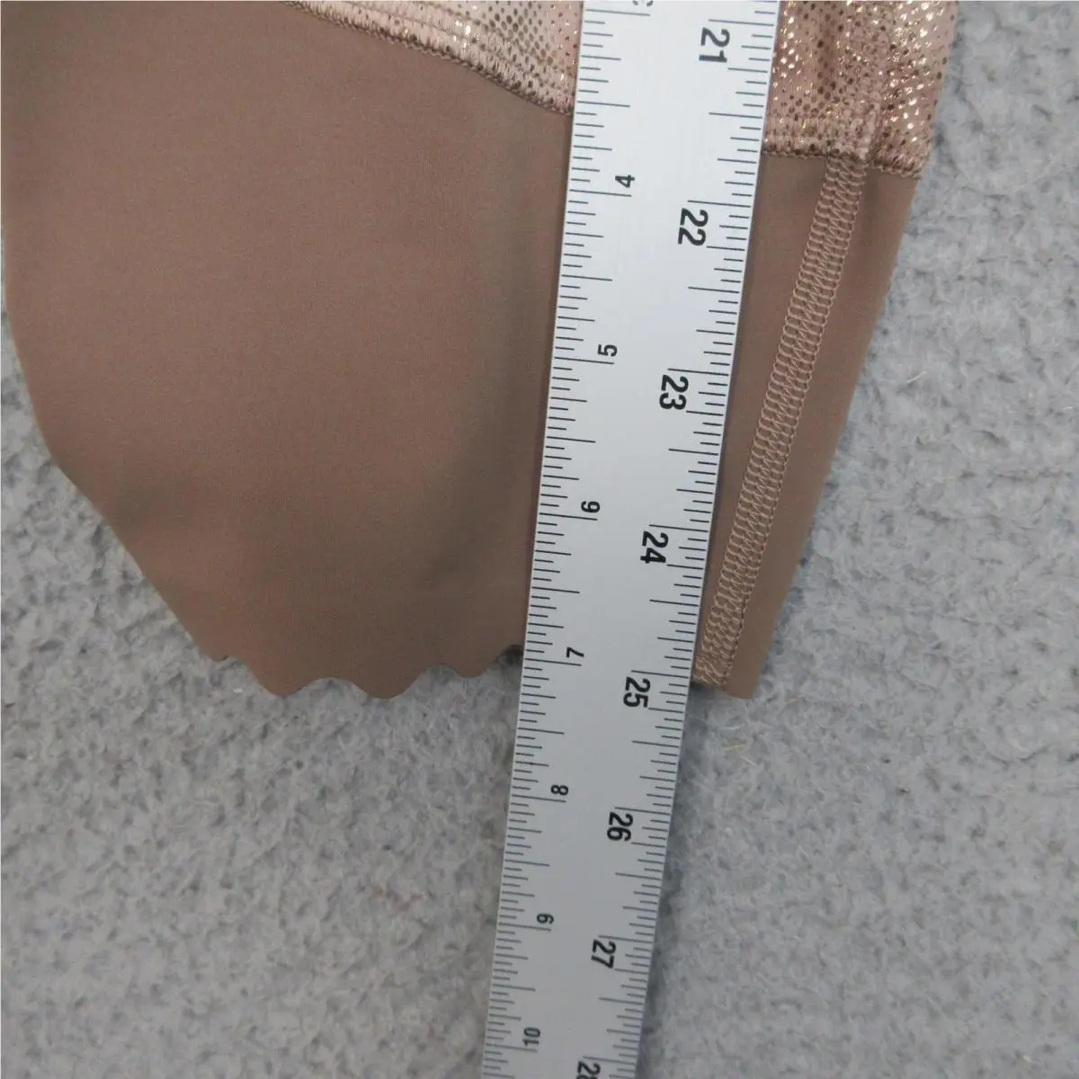 Lululemon clothing - Gold 15