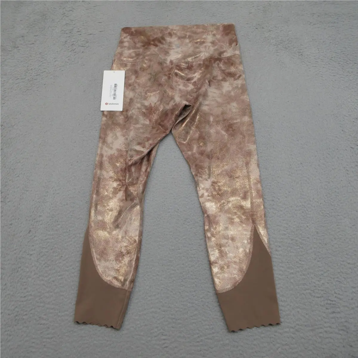 Lululemon clothing - Gold 0