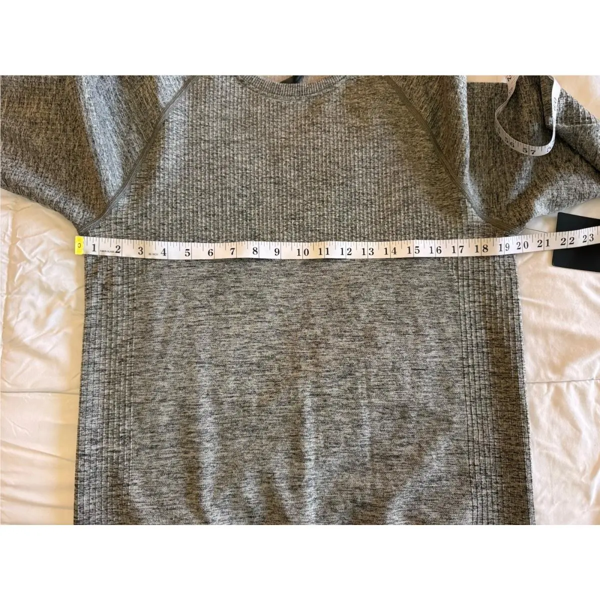 Lululemon clothing - Lululemon Engineered Warmth - Engineered Warmth - Gray Black 3