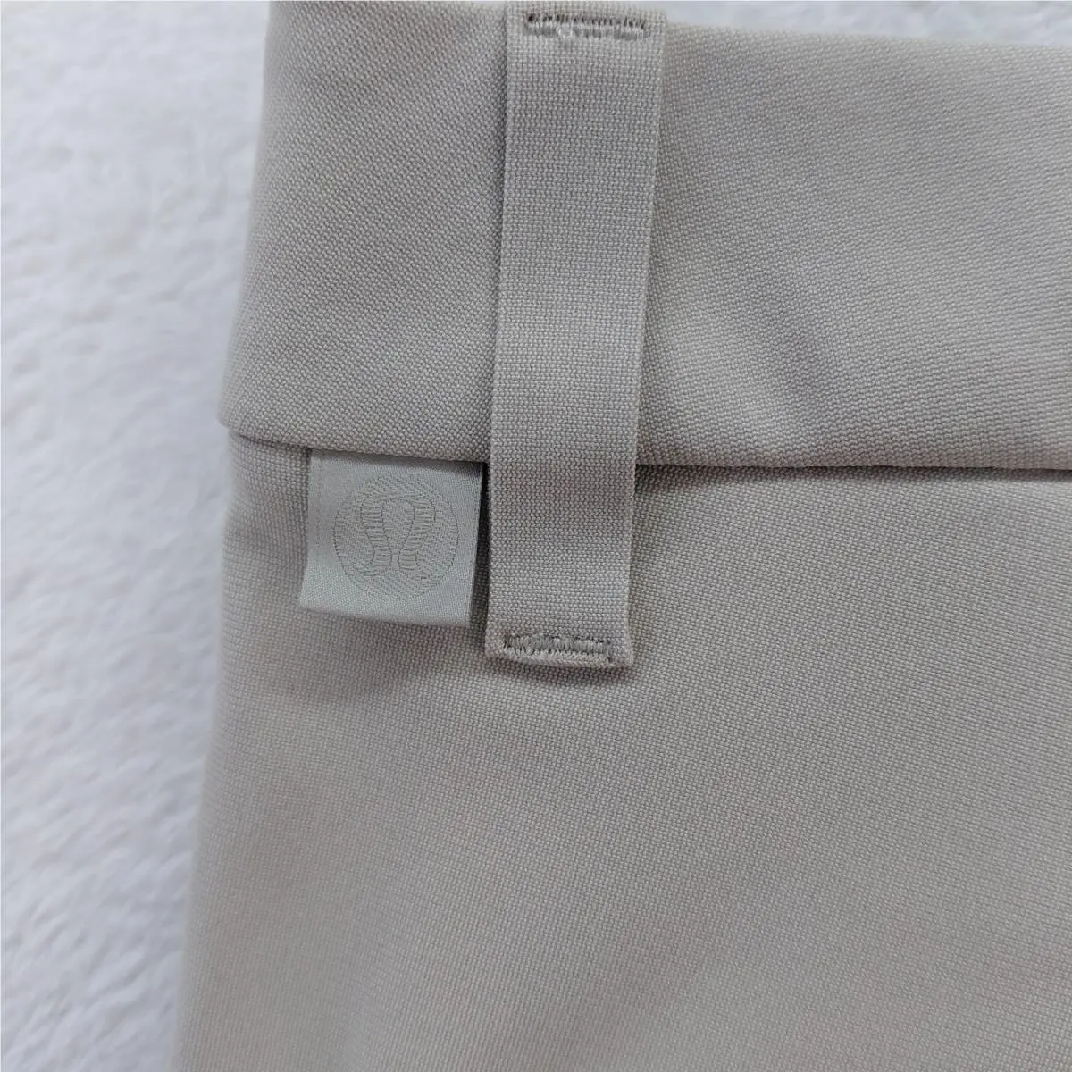 Lululemon clothing - Lululemon ABC - ABC - Beige 7