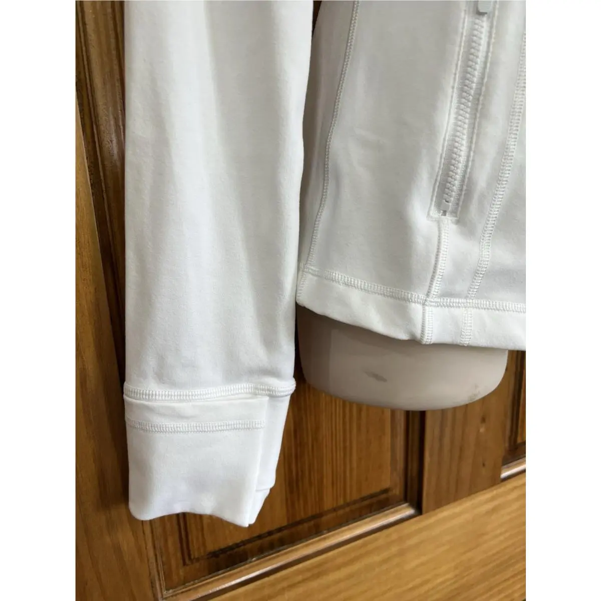 Lululemon clothing - White 10