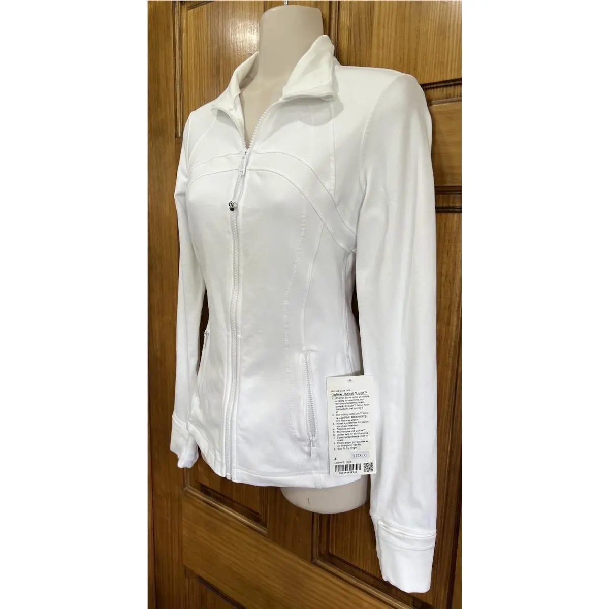 Lululemon clothing - White 2