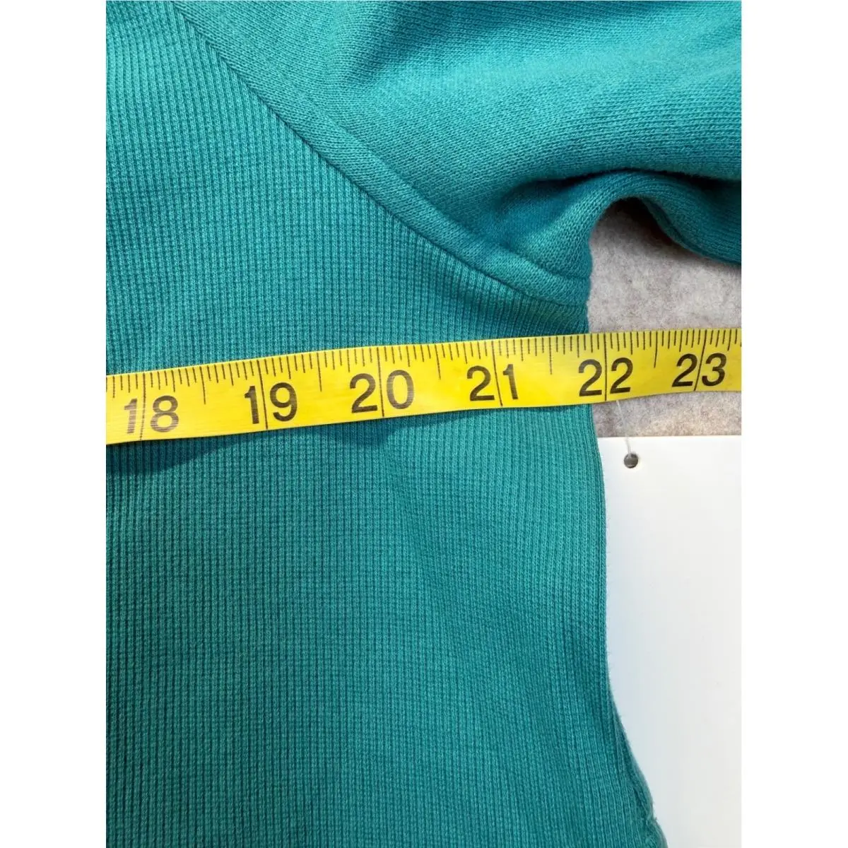 Lululemon clothing - Green 9